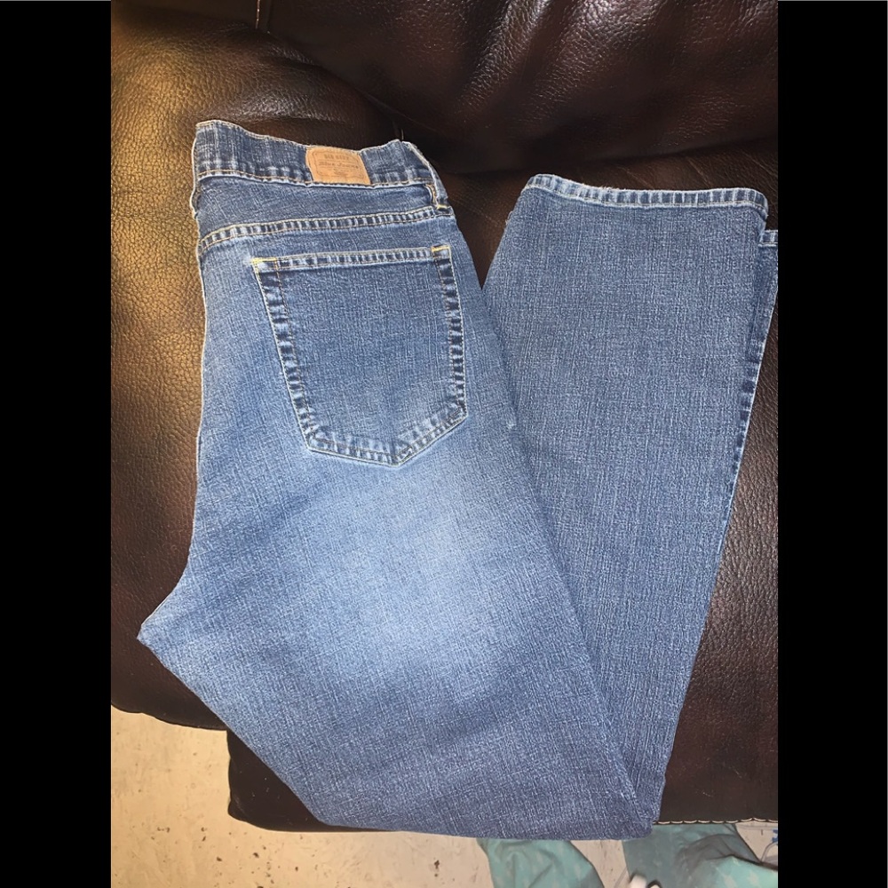 Old Navy Ladies Jeans Size 14 Reg Stretch